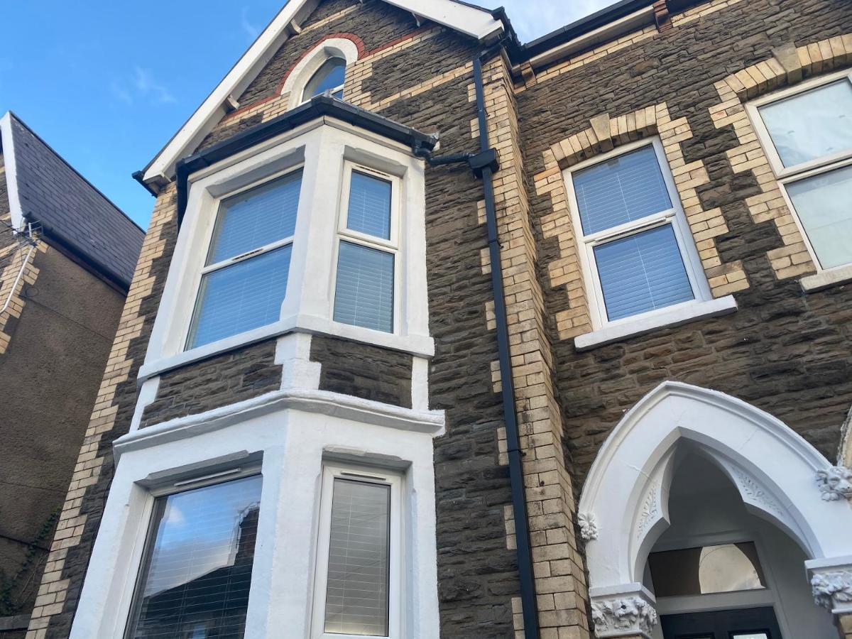 Stylish Pontcanna Flat Near City Centre Cardiff Exterior photo