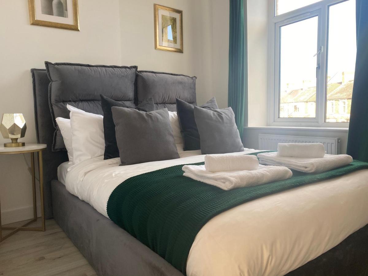 Stylish Pontcanna Flat Near City Centre Cardiff Exterior photo